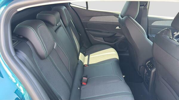 Peugeot 408 1.2 Puretech Allure Fastback Eat Euro 6  #35
