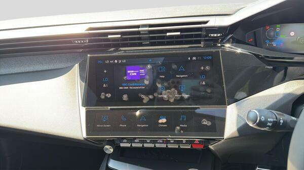 Peugeot 408 1.2 Puretech Allure Fastback Eat Euro 6  #29