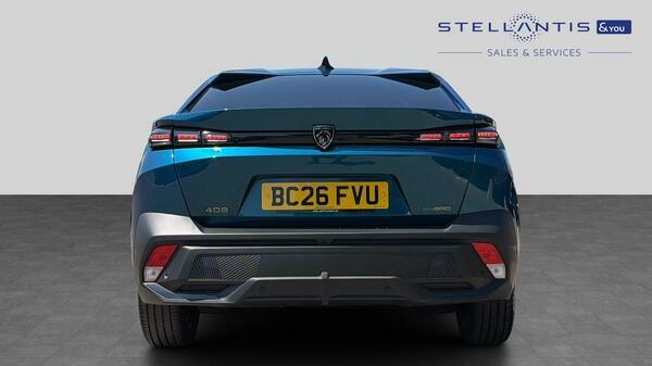 Peugeot 408 1.6 12.4Kwh Allure Fastback Plug-in Hyb  #4