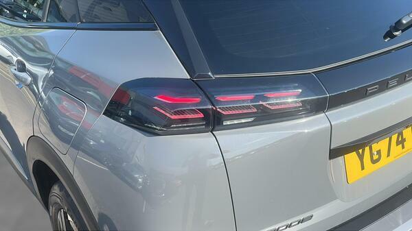 Peugeot 2008 1.2 Puretech Gt Suv Eat Euro 6 Ss 1  #5
