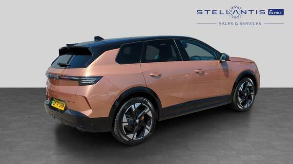 Vauxhall Grandland 73Kwh Ultimate Suv 213 Ps BW74UHM #3