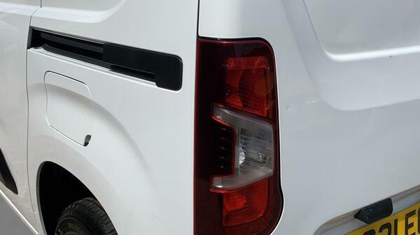 Citroen Berlingo 1.5 Bluehdi 1000 Enterprise M Panel Van LG21ECD #5