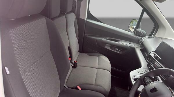 Peugeot E-Partner Mpv White #29