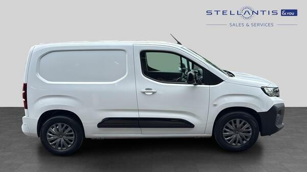 Peugeot E-Partner 800 52Kwh Asphalt Standard Panel Van #2