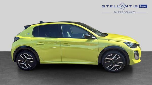 Peugeot e-208 50Kwh Gt Hatchback 7.4Kw Charge  #2