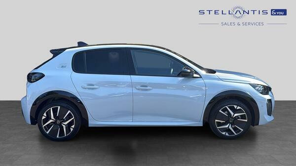 Peugeot e-208 51Kwh Gt Premium Hatchback 7.4K  #2