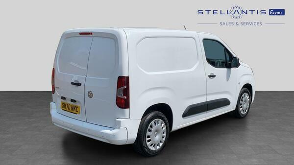 Vauxhall Combo 1.5 Turbo D 2000 Sportive Panel Van Man White #3