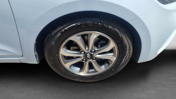 Hyundai I20 Hatchback #12