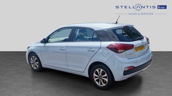 Hyundai I20 1.2 Se Launch Edition Hatchback #6