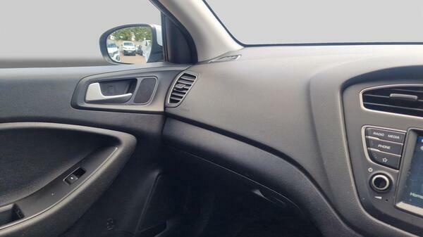 Hyundai I20 Hatchback #32
