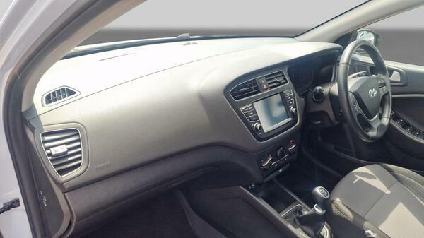 Hyundai I20 Hatchback #16