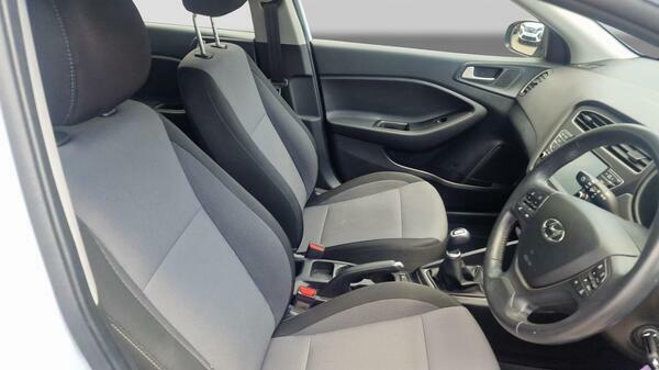 Hyundai I20 Hatchback #18