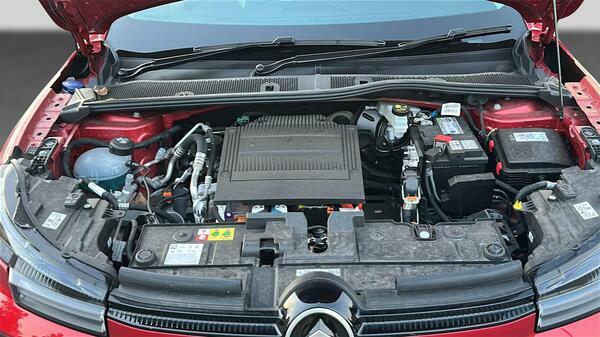 Citroen e-C4 Max Red #46