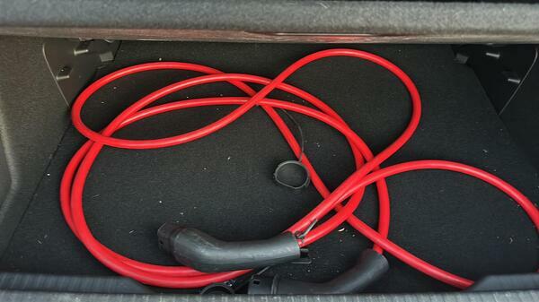 Citroen e-C4 Max Red #45