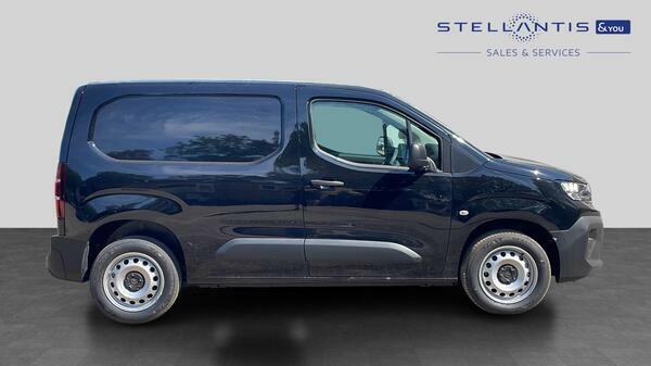 Peugeot Partner 1.5 Professional-plus Panel Van M LM26WKR #2