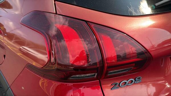 Peugeot 2008 1.2 Puretech Gt Line Suv Euro 6 #5