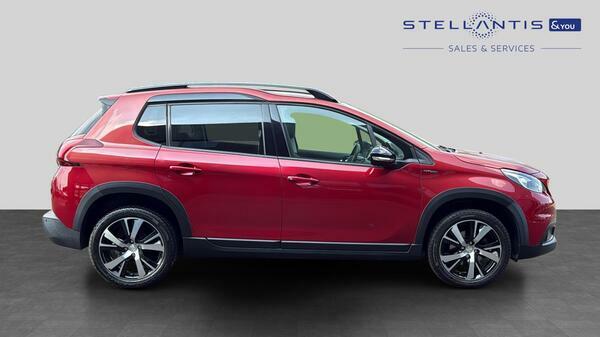 Peugeot 2008 1.2 Puretech Gt Line Suv Euro 6 #2