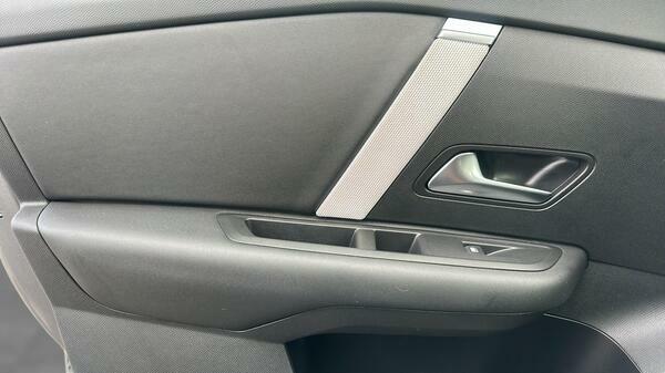Citroen C4 Max White #17