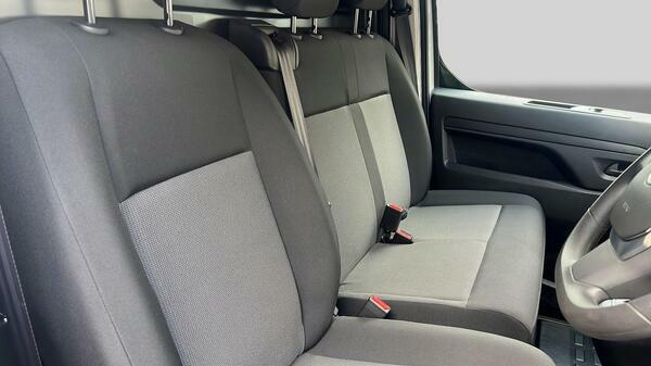 Vauxhall Vivaro Pro  #15