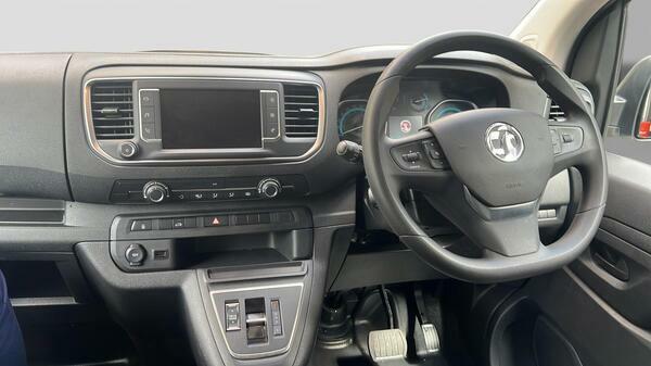Vauxhall Vivaro Pro  #38