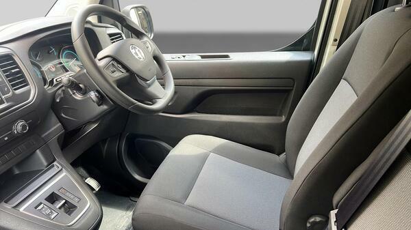 Vauxhall Vivaro Pro  #37