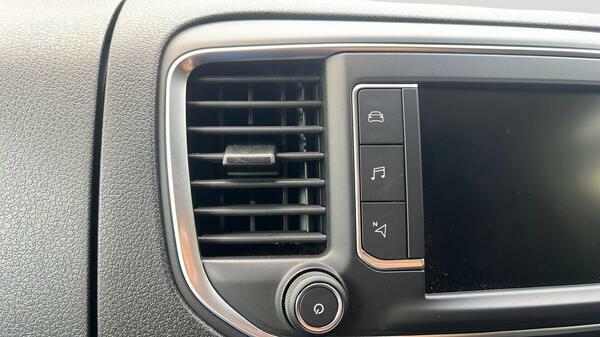 Vauxhall Vivaro Pro  #41