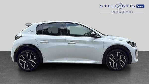 Peugeot 208 1.2 Gt Premium Hatchback Hybrid E-dsc6 #2