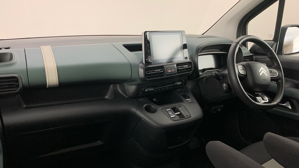 Citroen e-Berlingo 50Kwh Flair Xtr M Mpv 7.4Kw Cha #2