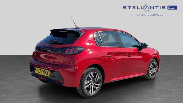 Peugeot 208 1.2 Puretech Allure Premium Hatchback PJ73OPW #3