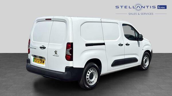 Peugeot E-Partner Mpv White #9