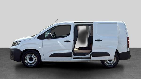Peugeot E-Partner 800 50Kwh Professional Premium Standard Panel Va #5