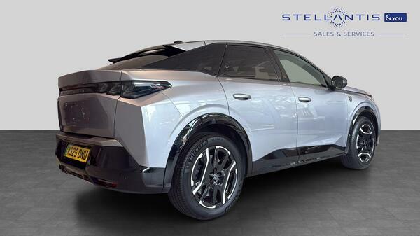 Peugeot 3008 73Kwh Gt Suv 210 Ps KS25ONU #3