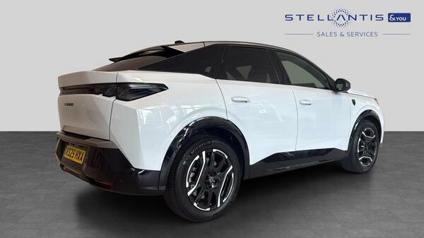 Peugeot 3008 73Kwh Gt Suv 210 Ps KS25HXA #3