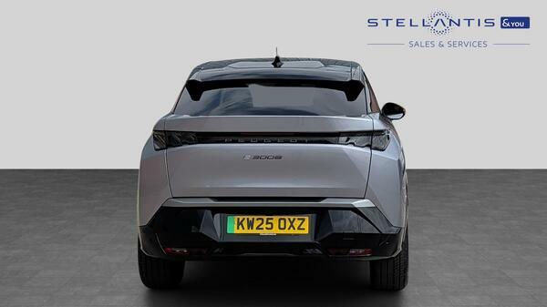 Peugeot 3008 73Kwh Gt Suv 210 Ps KW25OXZ #4
