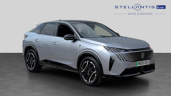 Peugeot 3008 73Kwh Gt Suv 210 Ps KW25OXZ