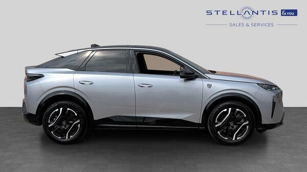 Peugeot 3008 73Kwh Gt Suv 210 Ps KW25OXZ #2