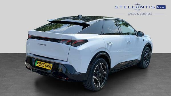 Peugeot 3008 73Kwh Gt Suv 210 Ps KO25GKN #3