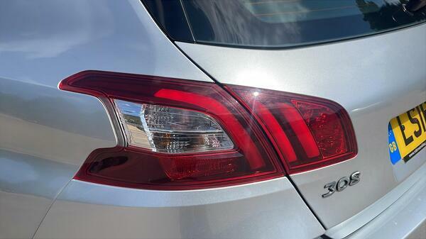 Peugeot 308 1.2 Puretech Allure Hatchback Eat Euro  #5