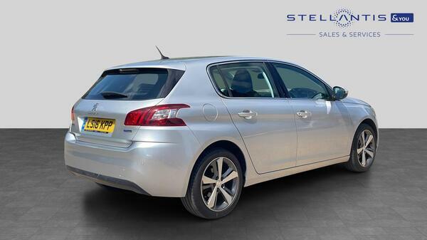 Peugeot 308 1.2 Puretech Allure Hatchback Eat Euro  #3