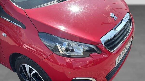 Peugeot 108 1.0 Active Blue #9