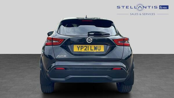 Nissan Juke 1.0 Dig-t Tekna Suv Euro 6 Ss YP21LWU Black #4