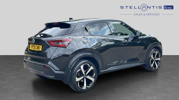 Nissan Juke 1.0 Dig-t Tekna Suv Euro 6 Ss YP21LWU Black #3