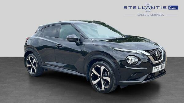 Nissan Juke 1.0 Dig-t Tekna Suv Euro 6 Ss Black