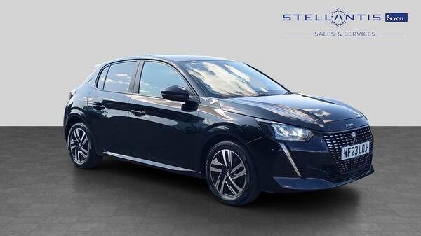 Peugeot 208 1.2 Puretech Active Premium Hatchback