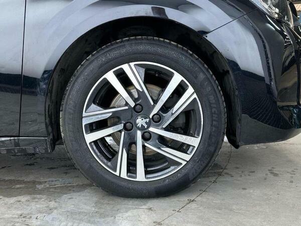 Peugeot 208 1.2 Puretech Active Premium Eat Euro 6 Ss  #5
