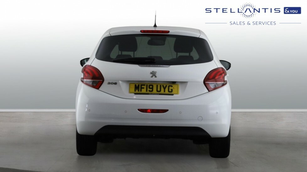 Peugeot 208 Tech Edition Black #13