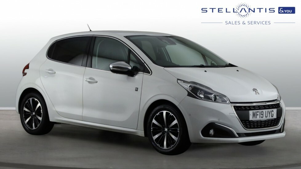 Peugeot 208 1.2 Puretech Tech Edition Hatchback Man