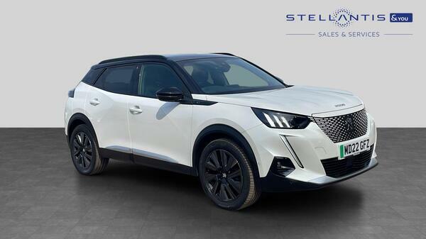 Peugeot e-2008 50Kwh Gt Premium Suv 7Kw Charge White