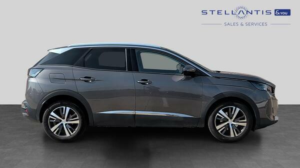 Peugeot 3008 1.2 Puretech Allure Premium Suv #2