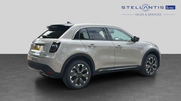 Fiat 600 1.2 Mhev La Prima Suv Hybrid E-dct Euro  #3